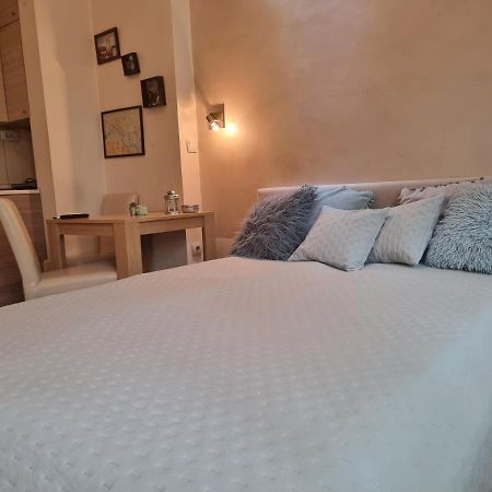 Apartment Bombonjera Uzice Bagian luar foto